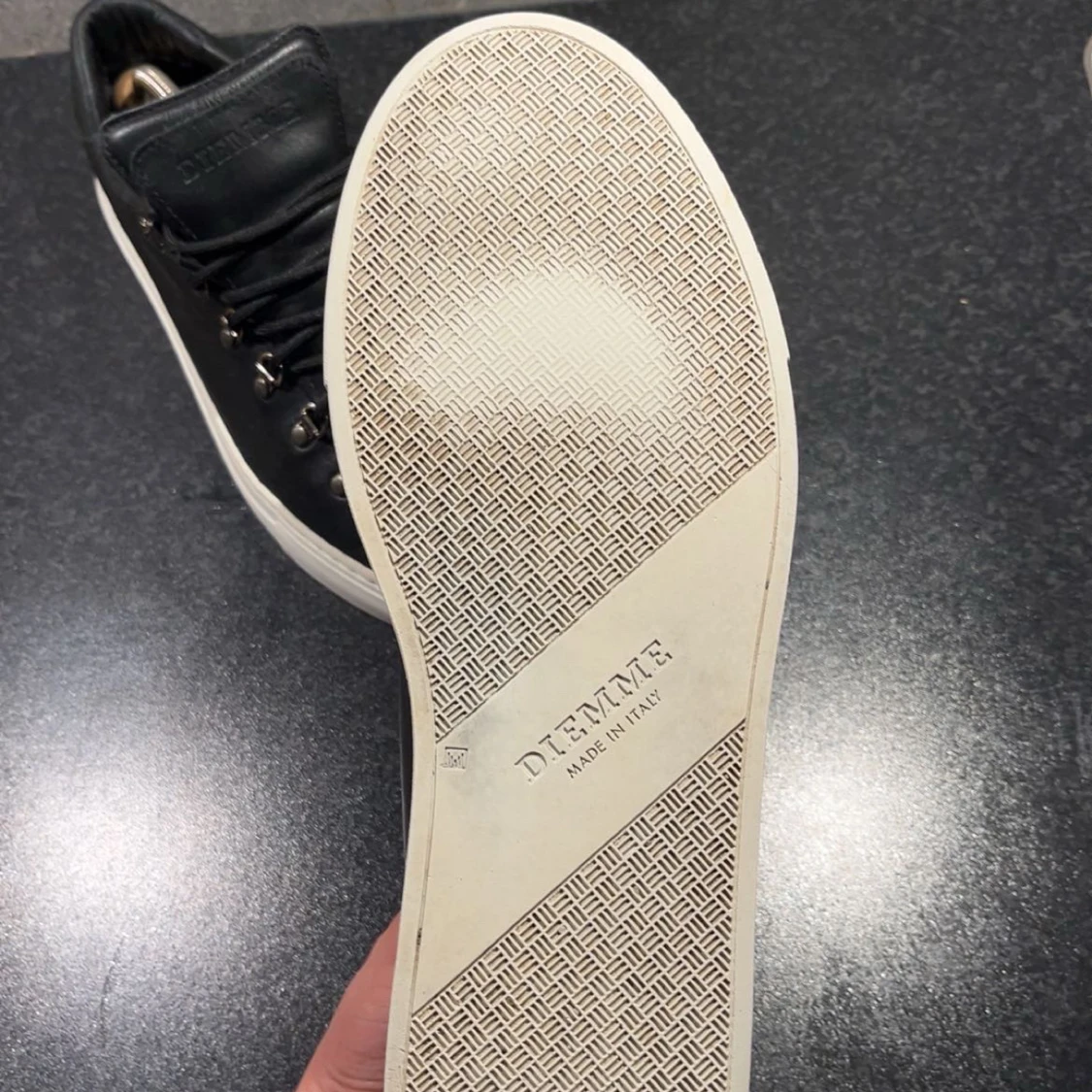 Svarta sneakers från Diemme - 1