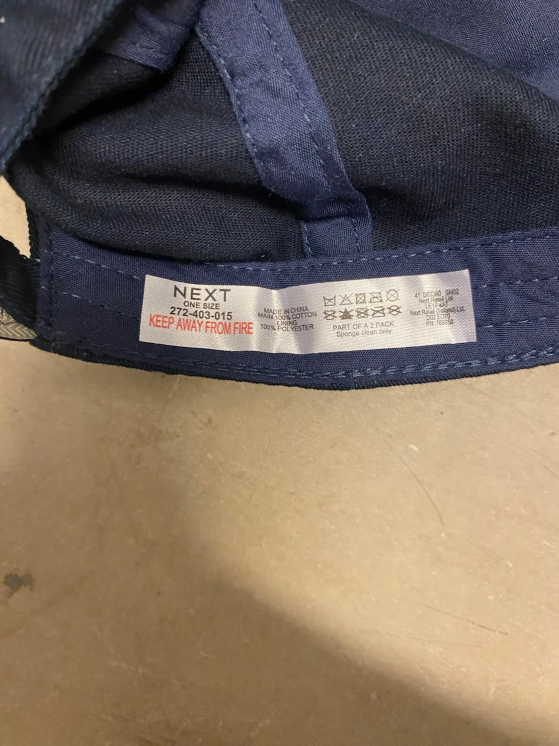 2st Kepsar från Next  - 2