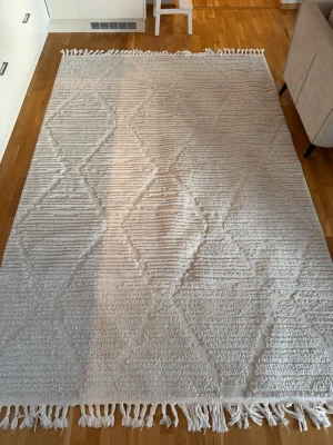 Matta Kenza från Rusta - 290x200