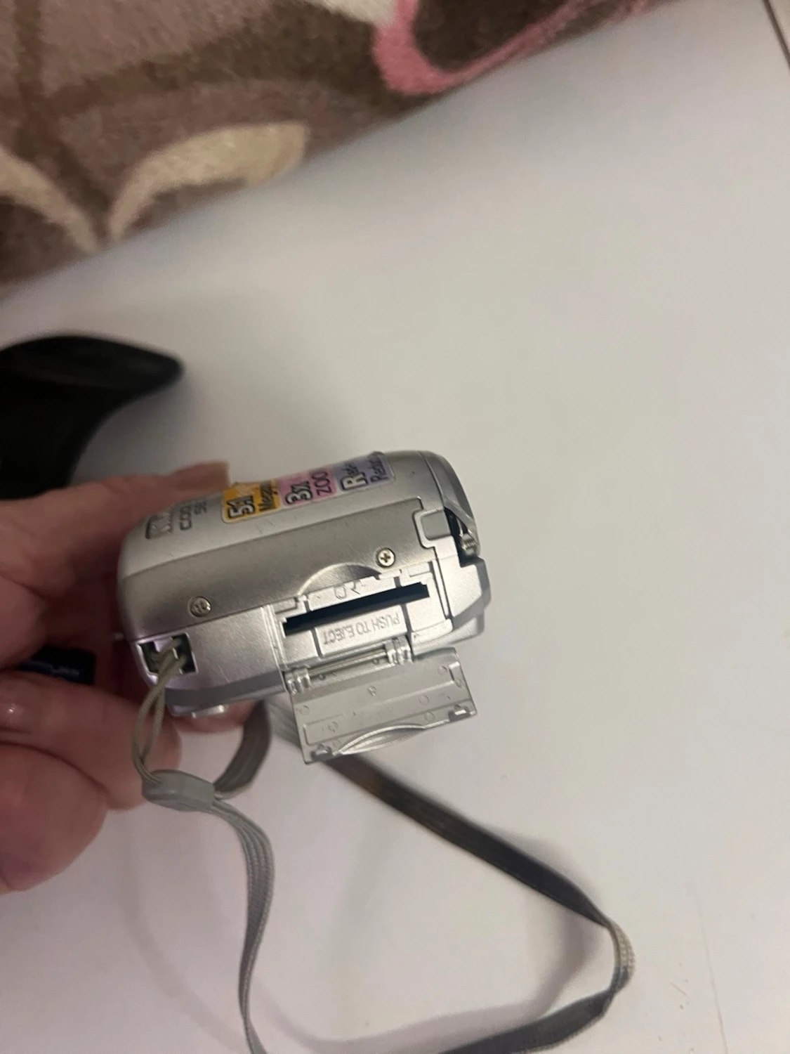 Nikon Coolpix 5600 - 5