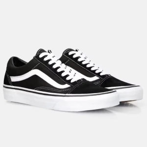 VANS Old Skool Sneakers - Unisex - VANS Old Skool Sneakers - Unisex strl 38.5 Använta 5 gånger Hela, rena & som nya Skorna är impregnerade