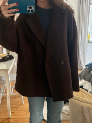 Kappa  - Jätte fin och populär kappa från Lindex! 