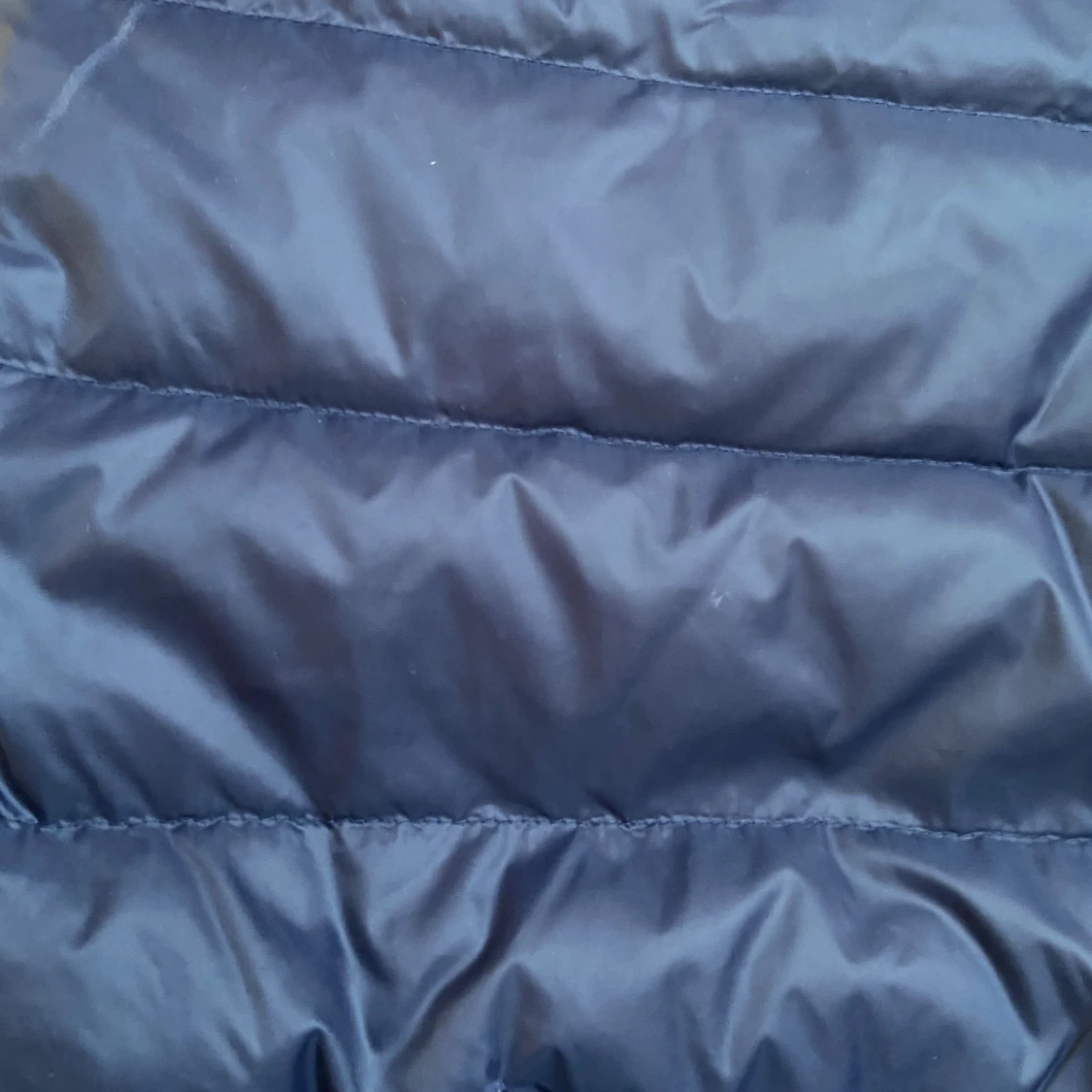 Grå och marinblå dunväst från Polo Ralph Lauren - 4