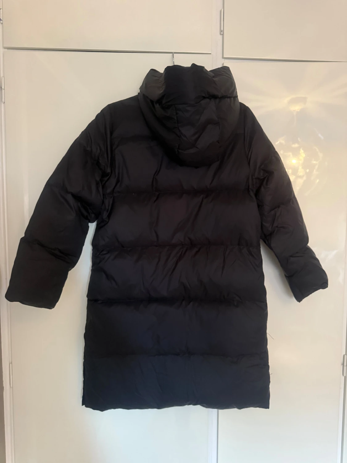 Svart lång dunjacka med huva stl140 eller 10 - 4