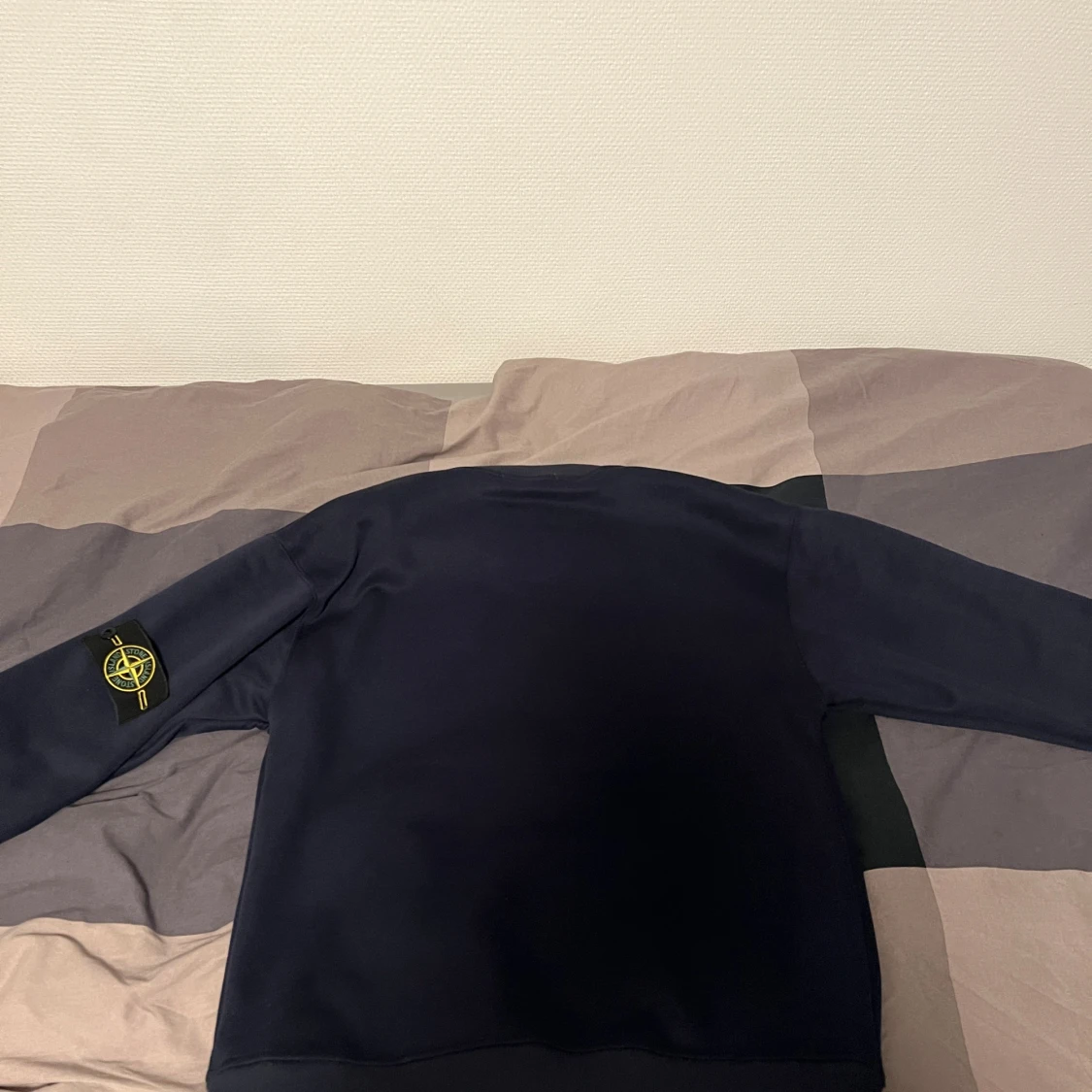 Mörkblå sweatshirt från Stone Island - 1