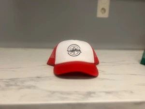 LogoInk keps - Black week erbjudande 1 för 100, original pris 199!