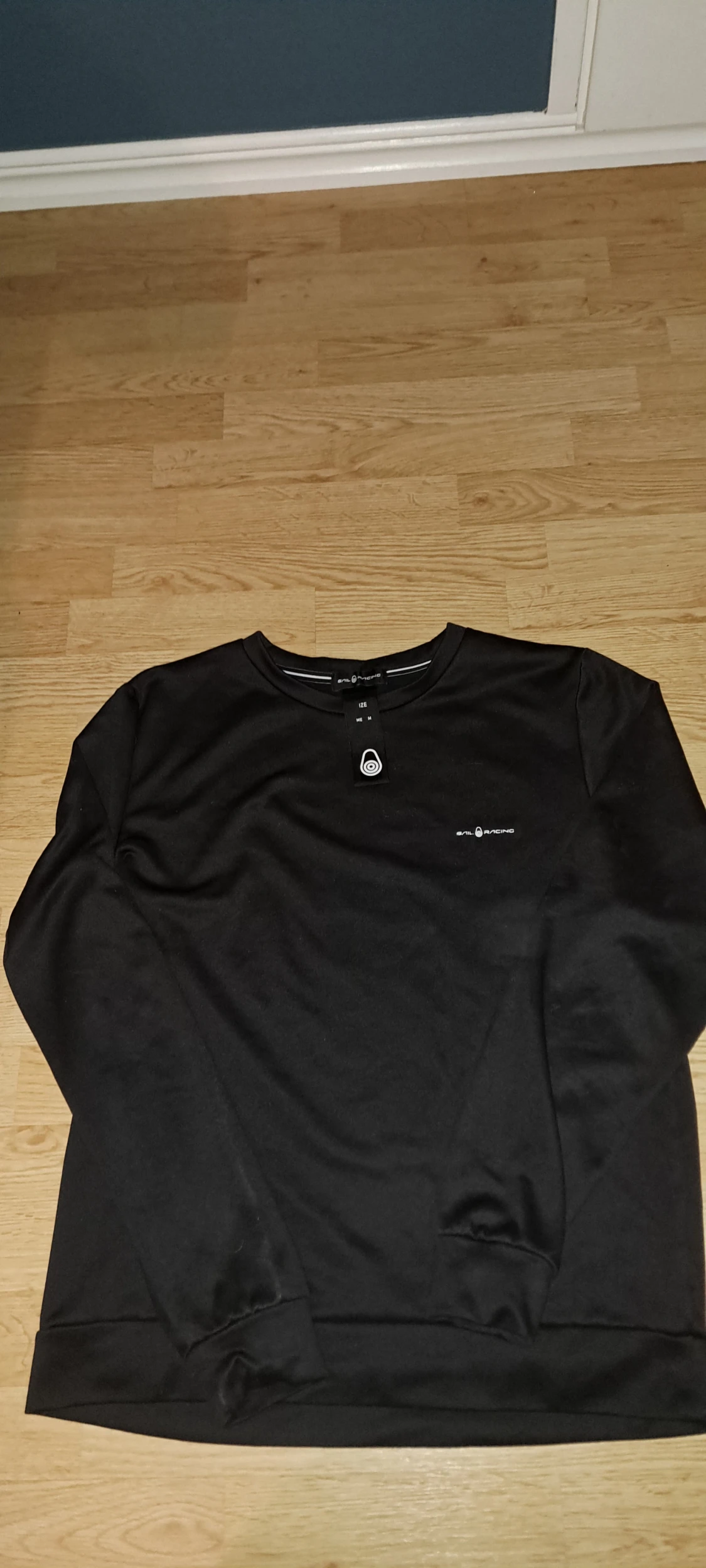 Svart långärmad tröja Sail Racing M