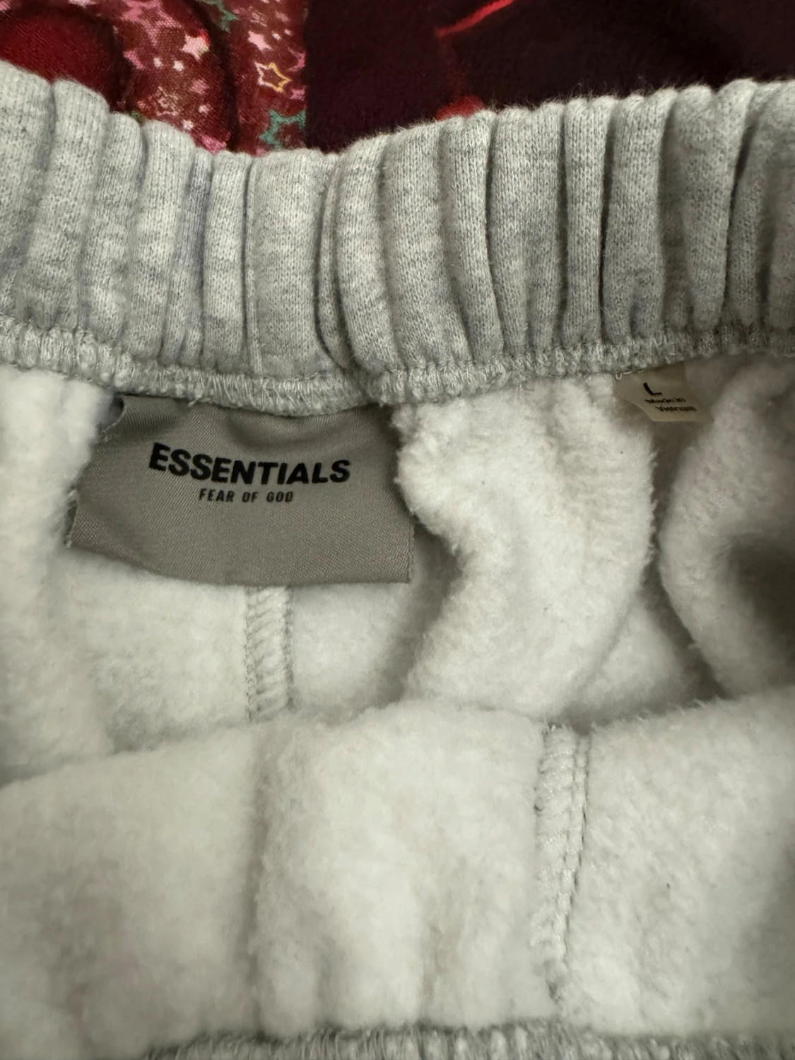 Grå Essentials Fear of God shorts - 4