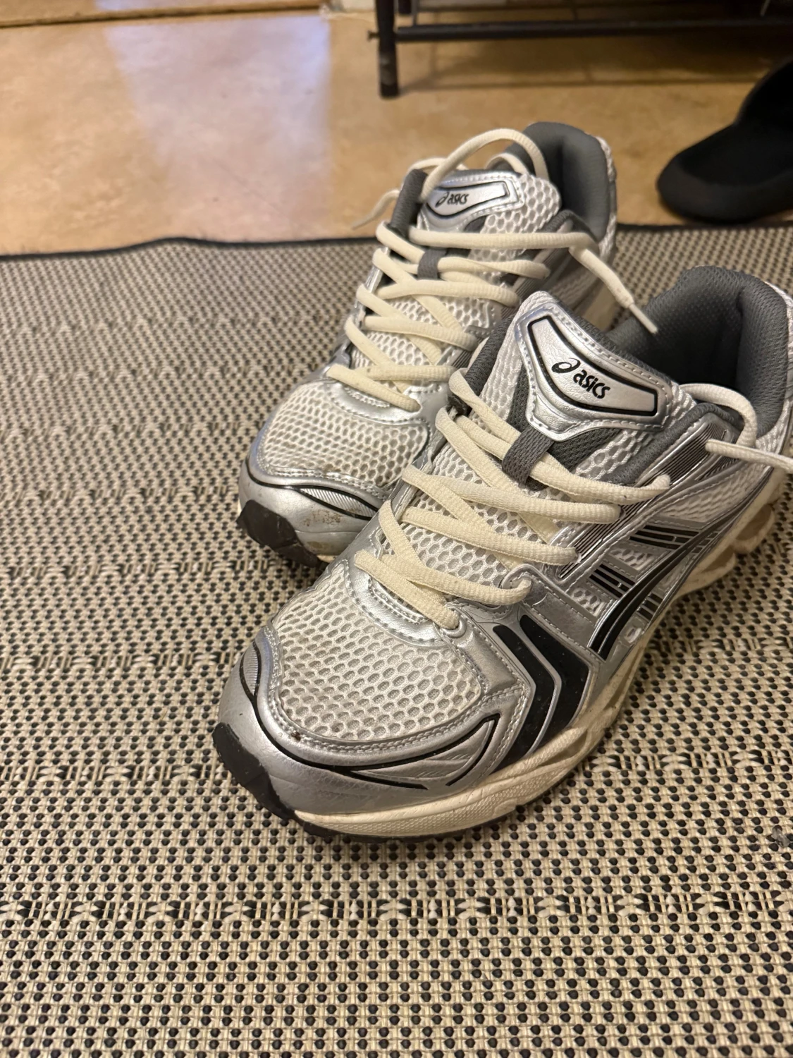 Asic gel kayano cream silver white  - 1