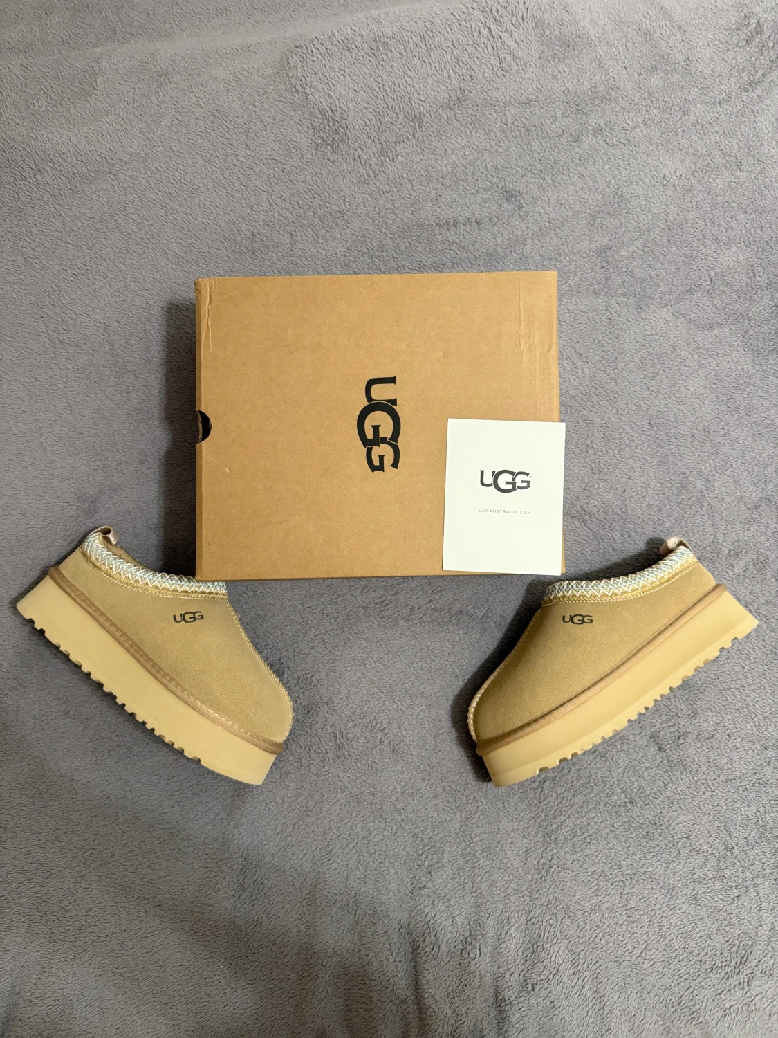 Beige UGG boots med plattform - 1