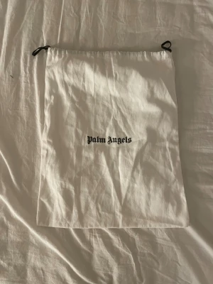 Palm angels - Snygg påse från Palm angels
