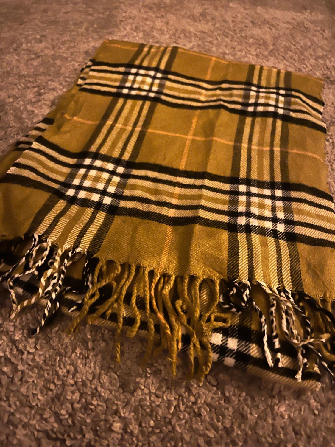 Rutig gul halsduk från Burberrys