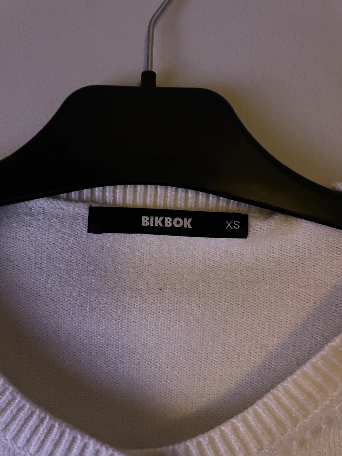 Vit kofta från BIKBOK - 2