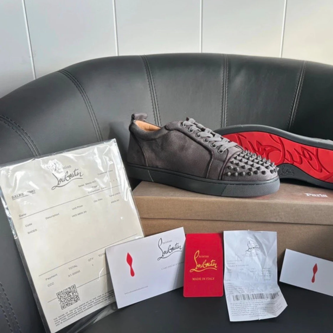 Christian Louboutin grå sneakers med nitar  - 4