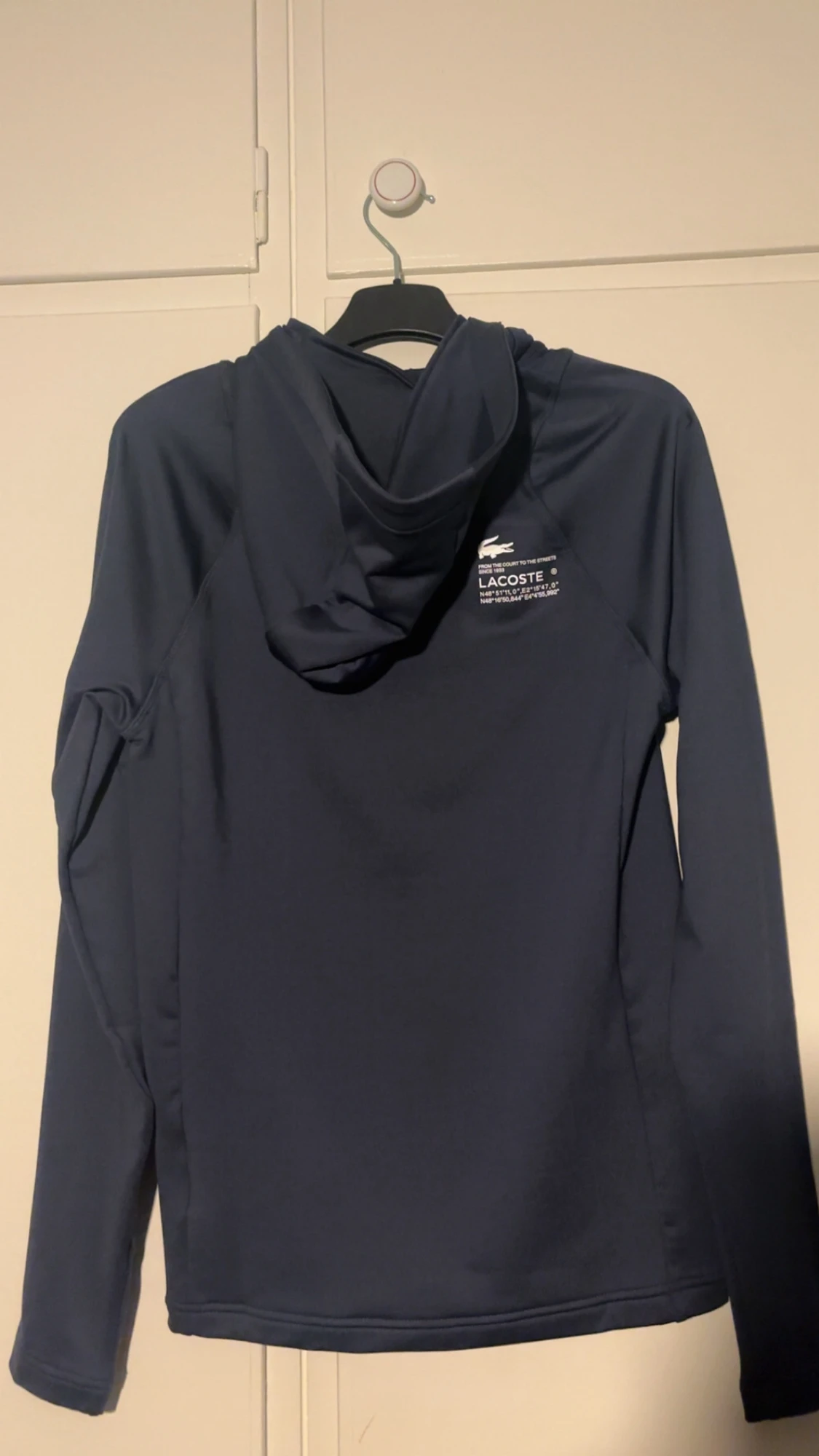 Marinblå vindjacka från Lacoste Sport - 3