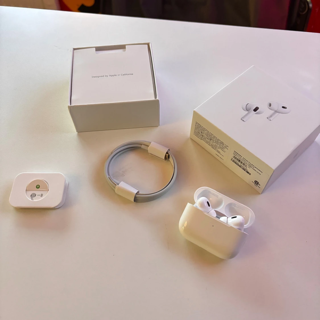 Apple AirPods Pro 2nd - 1