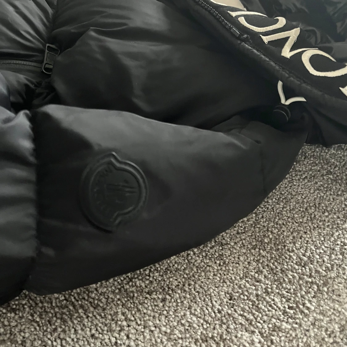 Svart Moncler Montcla hooded down - 2