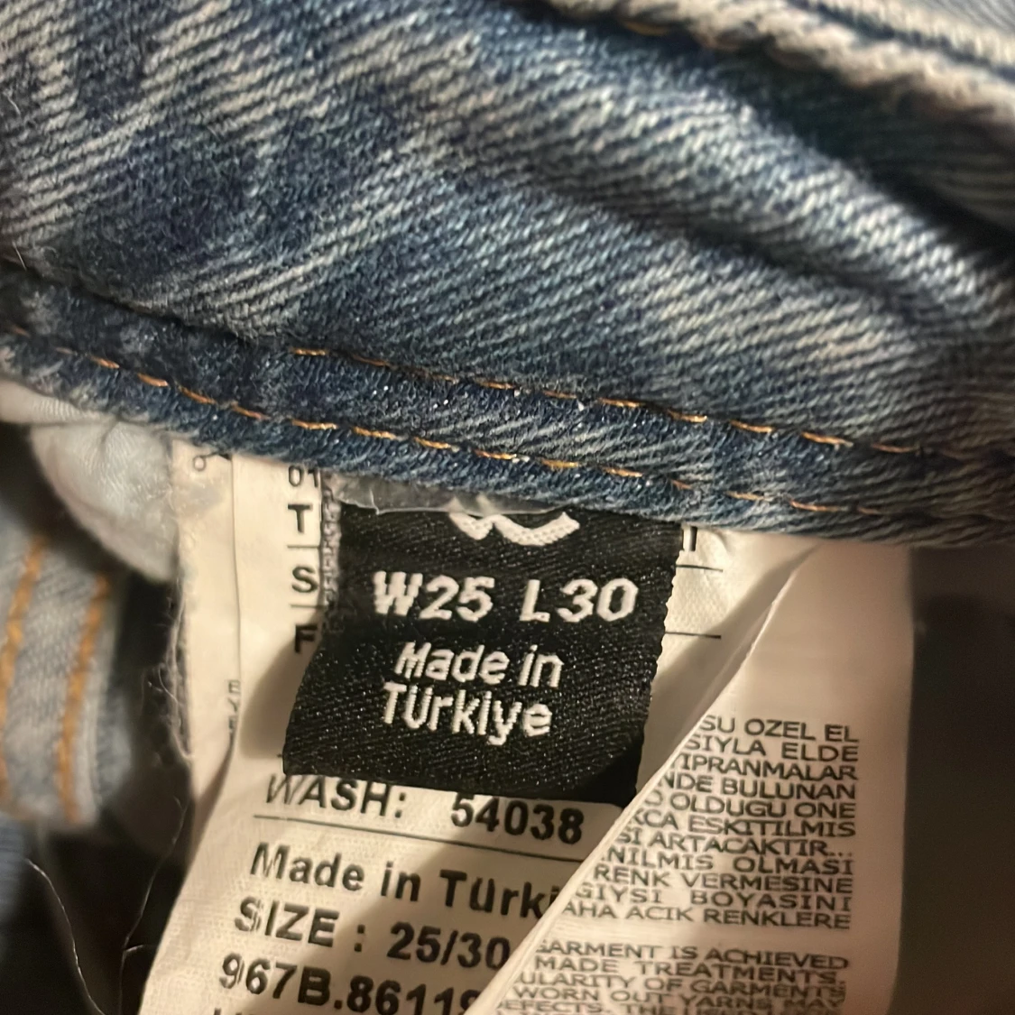 Ljusblå bootcut jeans från LTB - 2