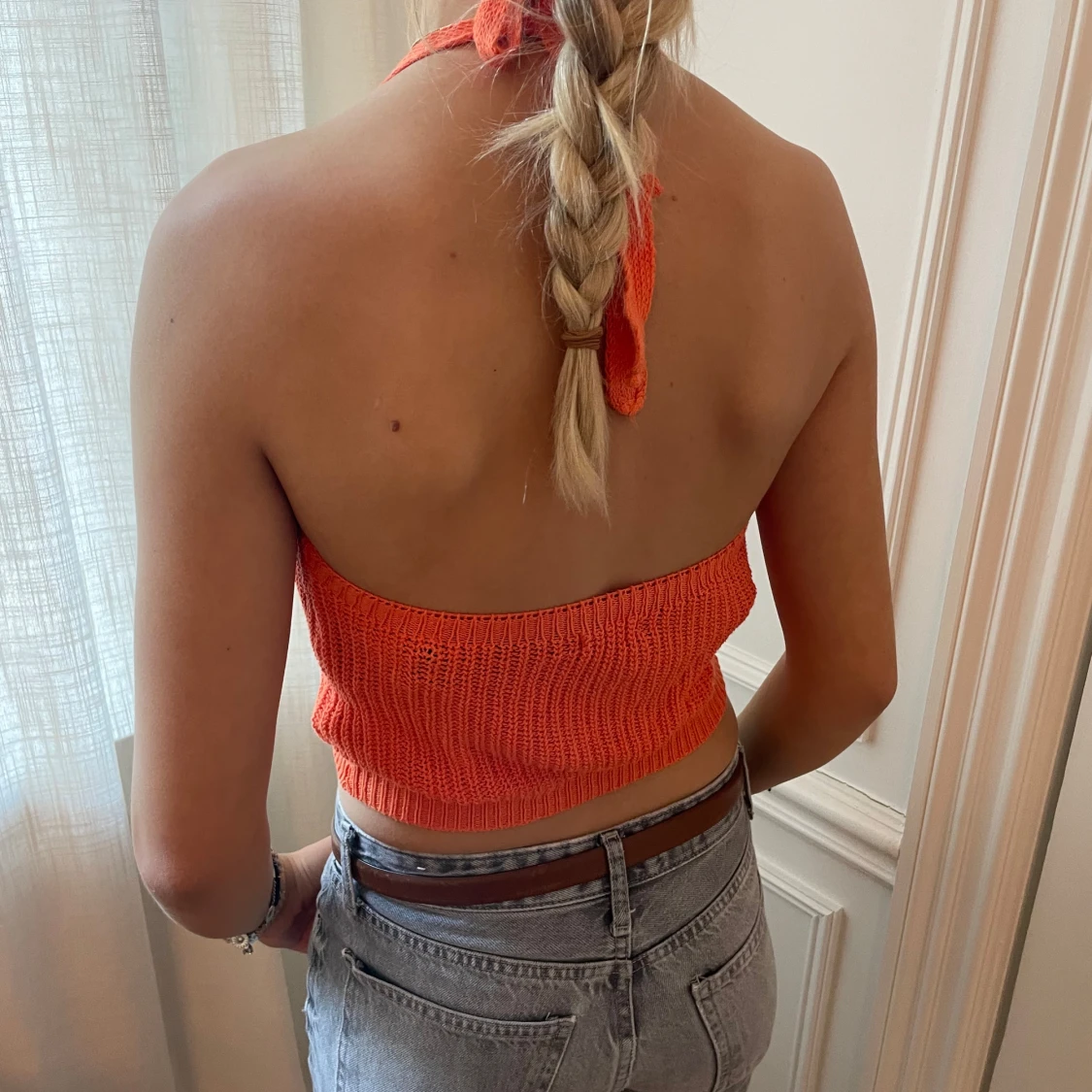 Stickad orange halterneck topp