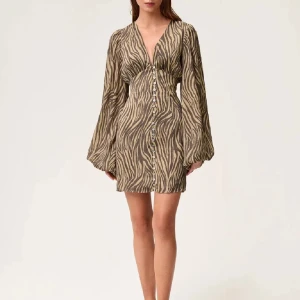 Adore klänning - Super fin Adore klänning🤗