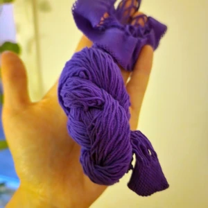 Chock-lila nätstrumpbyxor. Aldrig använda 💜 - Chock-lila nätstrumpbyxor. Aldrig använda 💜