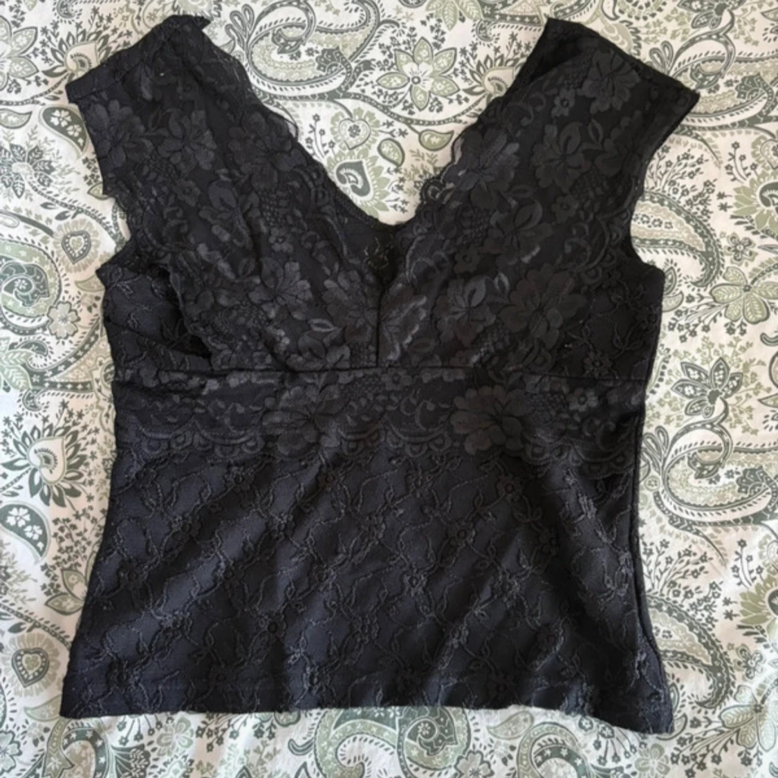 Svart spetsblus från Vero Moda