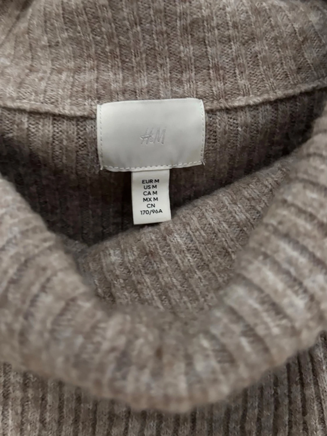 Off shoulder tröja - 1