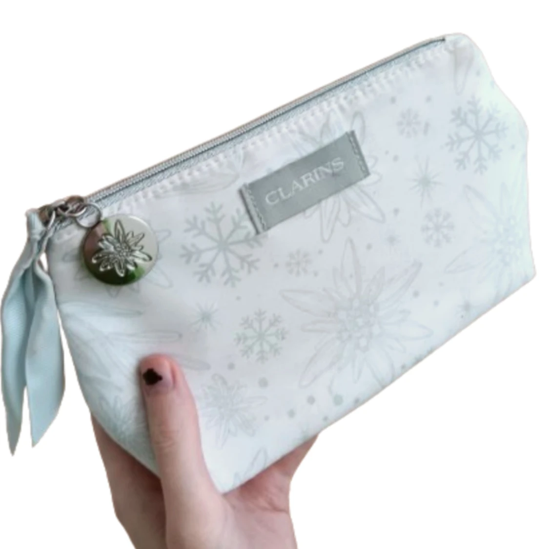 Blommig vit necessär - 90