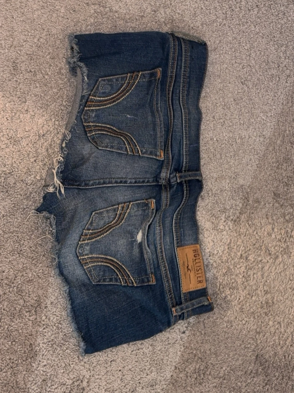 Lågmidjade jeansshorts från Hollister - 3