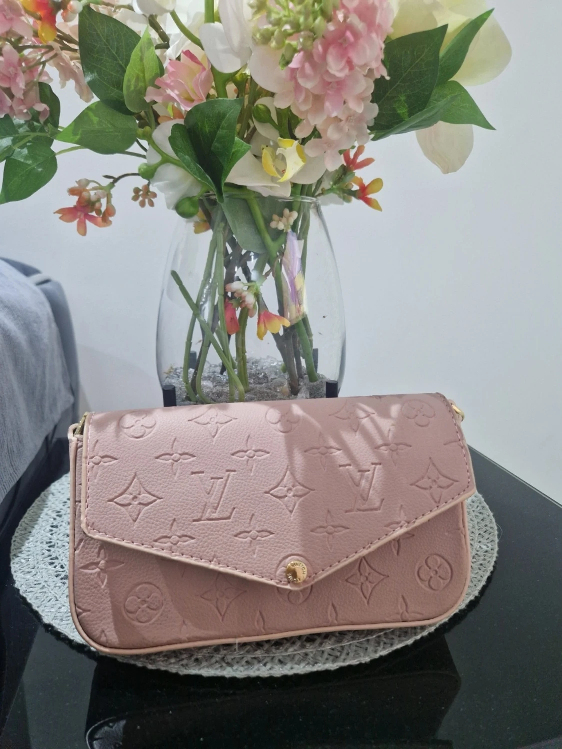  rosa axelväska i skinn - 2