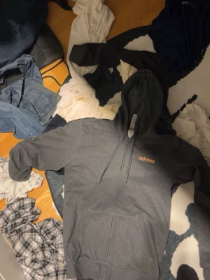 Adidas hoodie  - Fin hoodie 