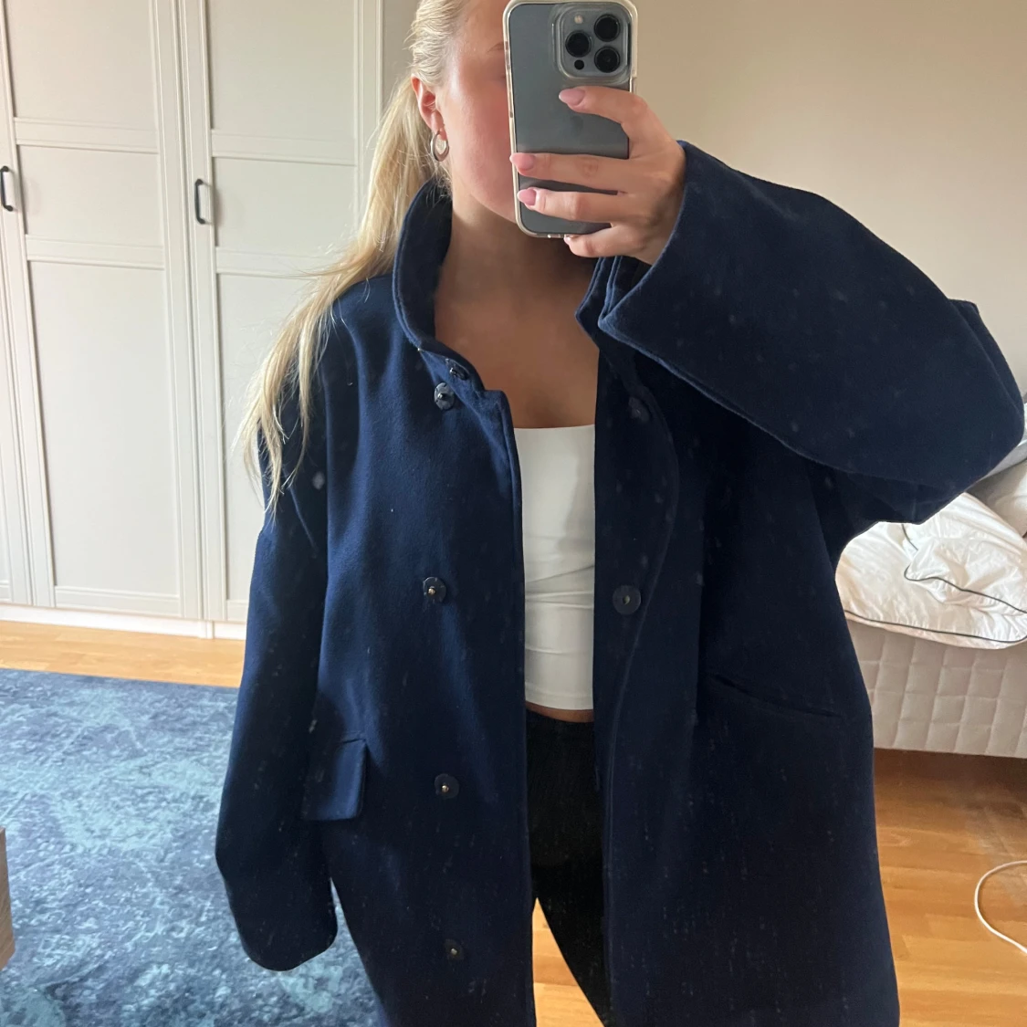 Mörkblå oversized kappa