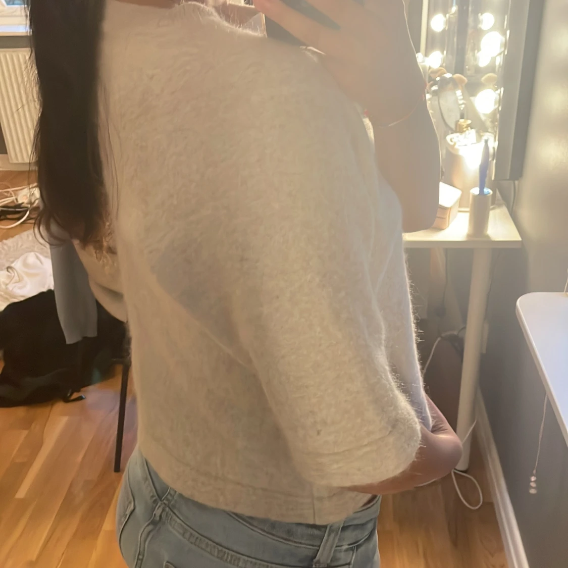 Beige stickad tröja med kort ärm - 2