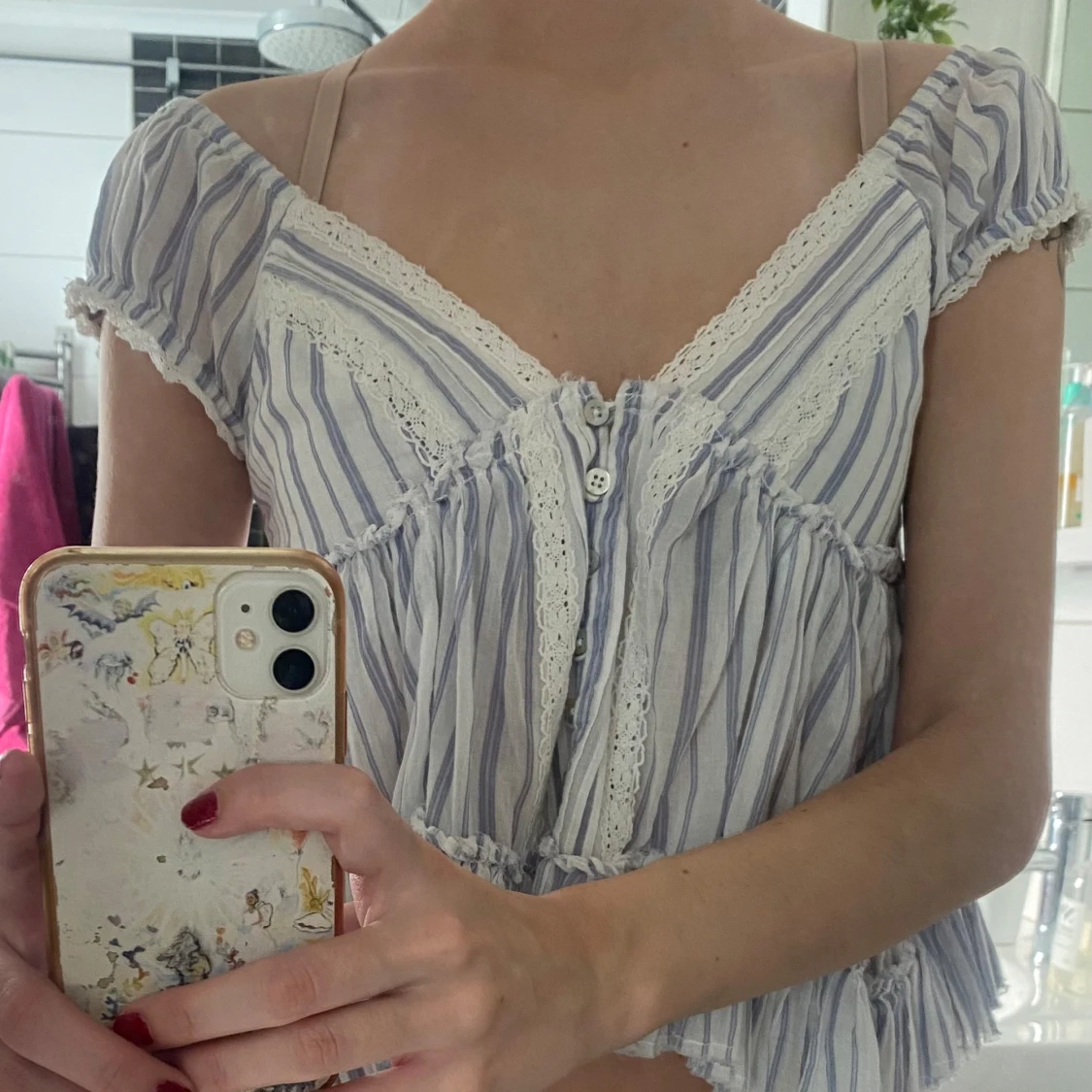 Randig blus från Kimchi Blue S - 4