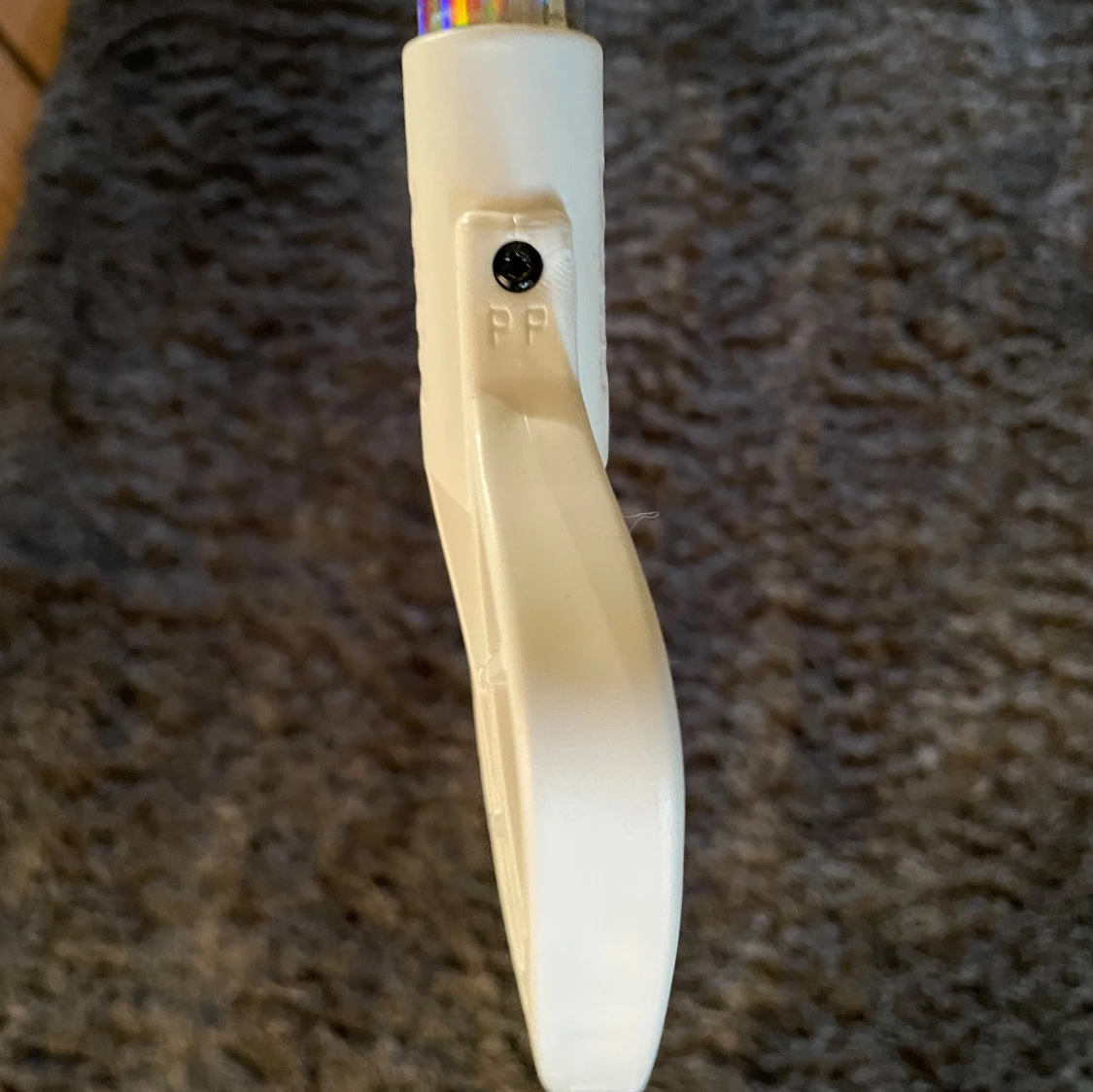 Två innebandyklubbor - 4