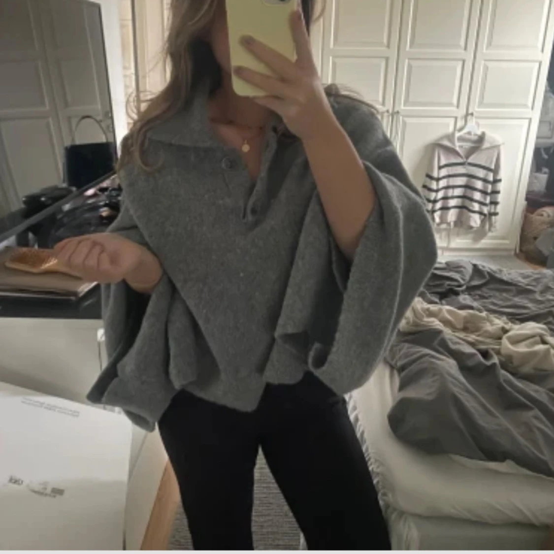 Grå poncho Zara