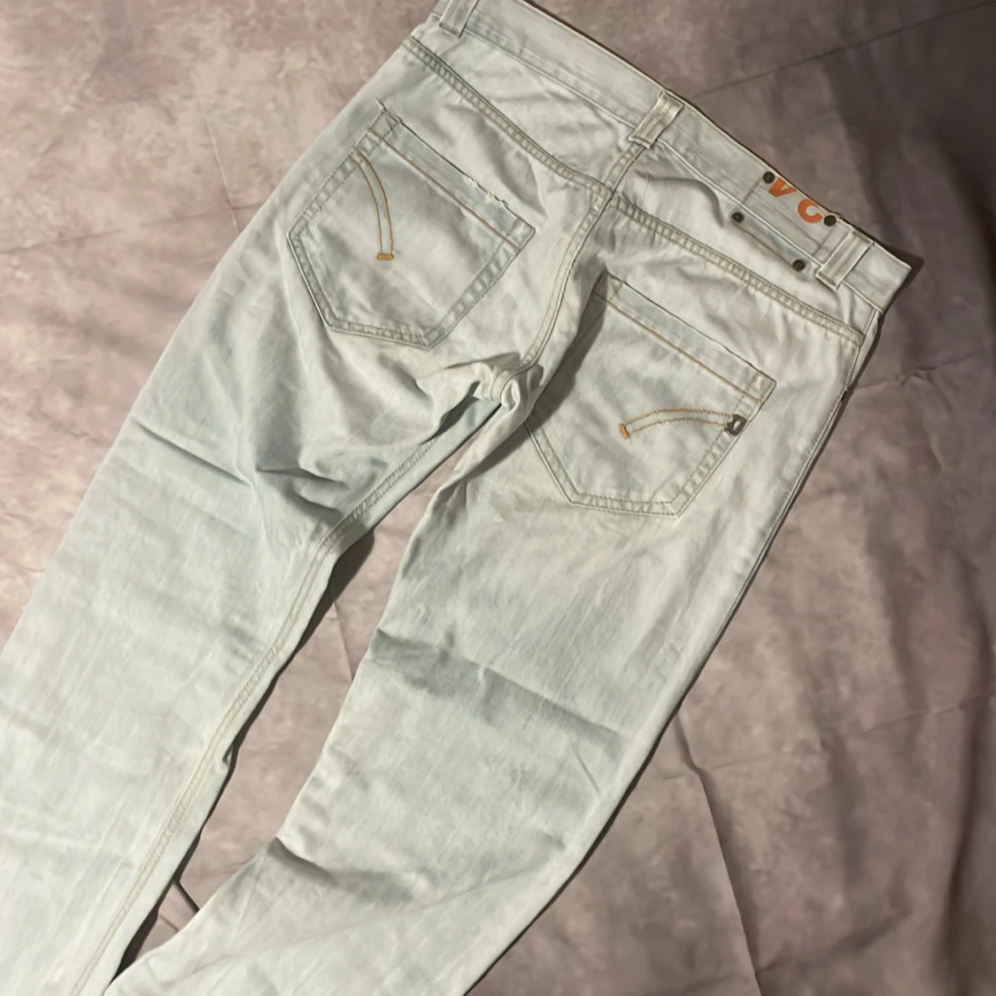 Ljusblåa Dondup jeans