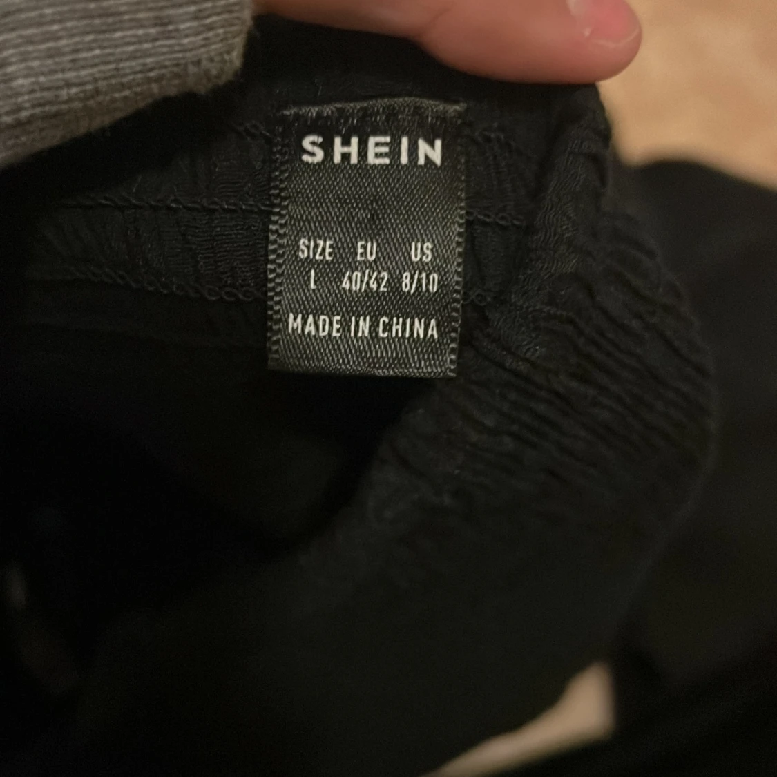 Svart volangkjol från SHEIN - 1