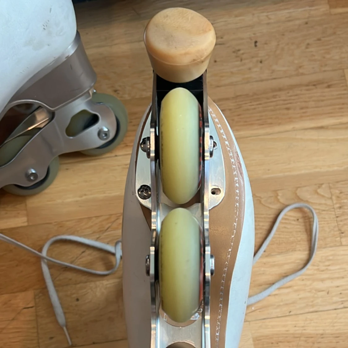 Konståknings skridskor+Snow White inlines  - 2