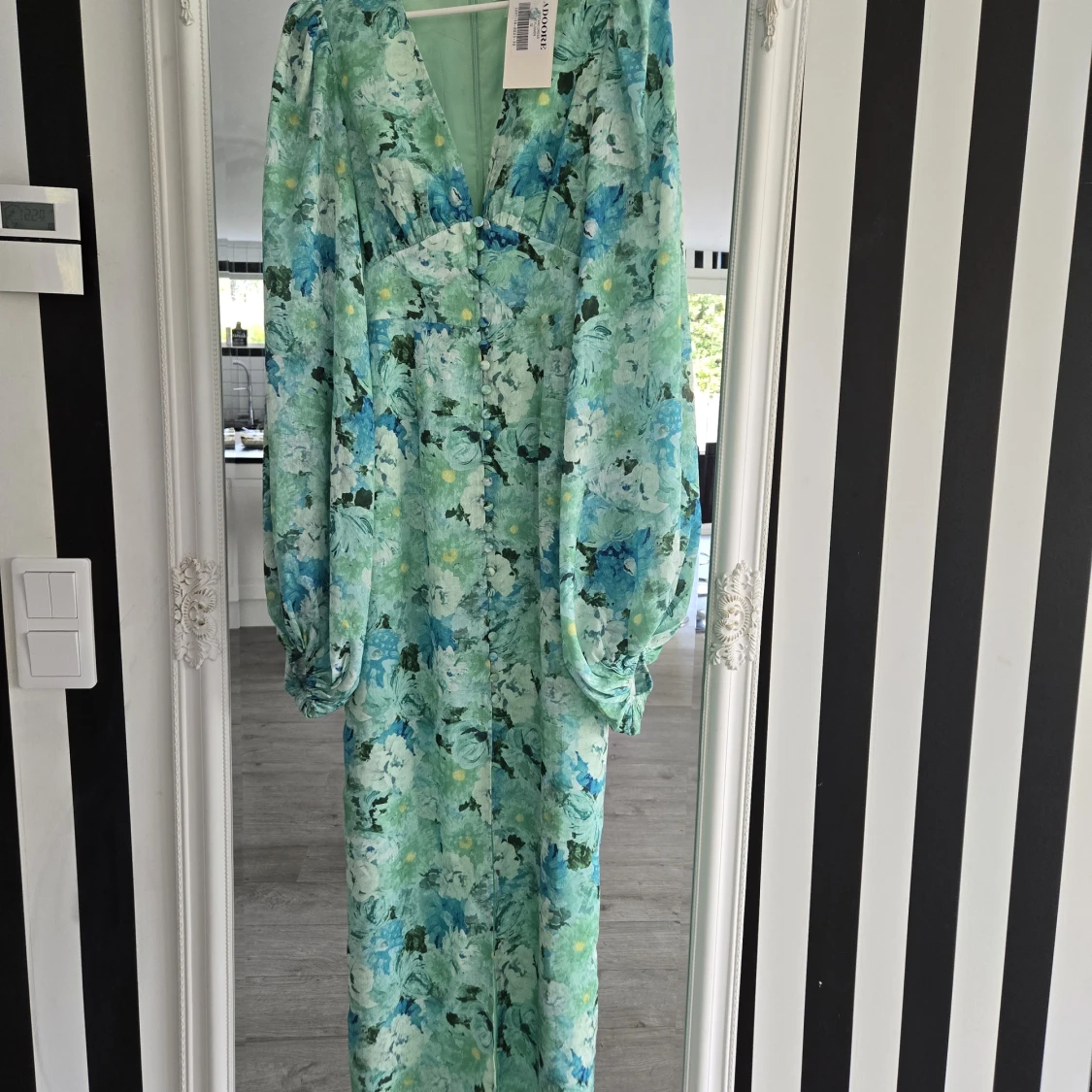 Mintgrön blommig långklänning Adoore 32