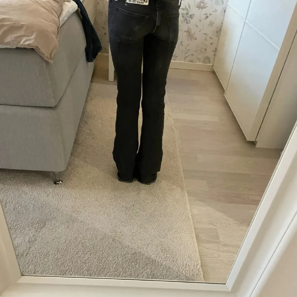 Svarta cheap Monday jeans  - 1