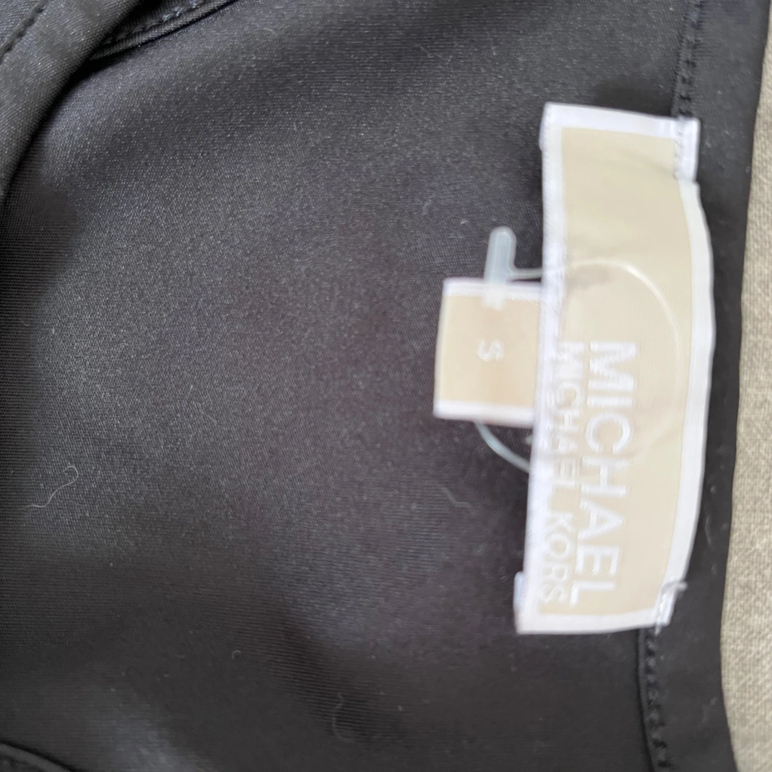 Svart linnetopp från Michael Kors - 1