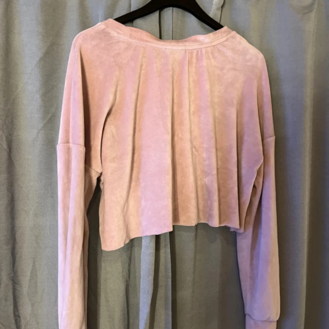 Rosa croppad långärmad topp ONLY - 2