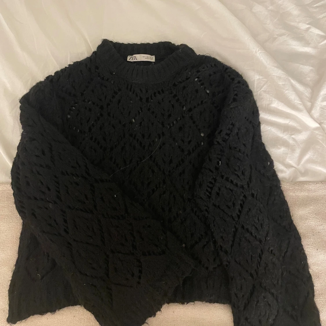 Svart stickad tröja från Zara