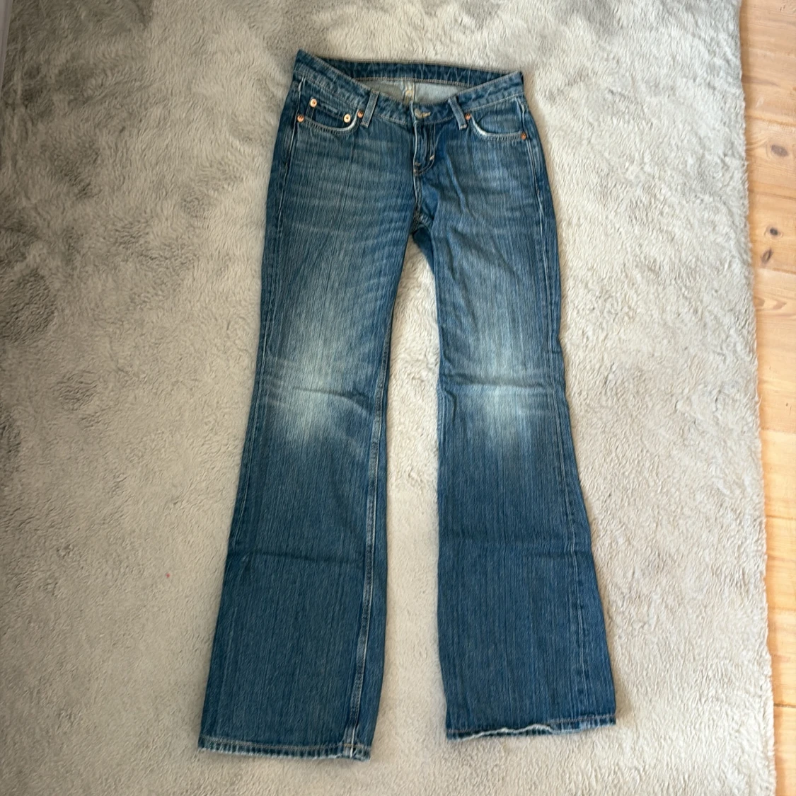 Weekday Bootcut jeans