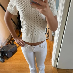 Kräm vit tröja💗 - En jätte gullig kräm vit tröja! Stolek xs💕