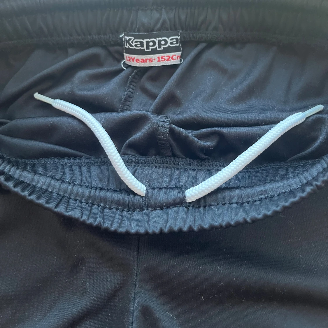 Svarta träningsshorts från Kappa - 2