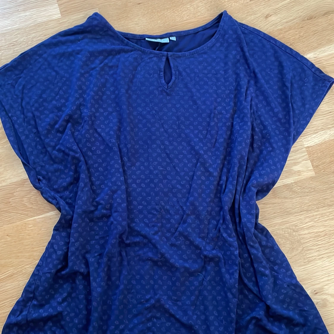 Mörkblå blus från Fransa - 2