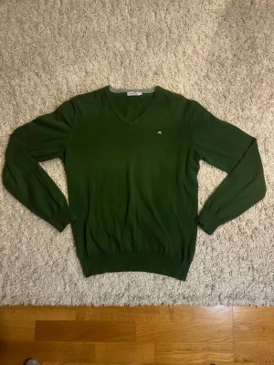 J Lindeberg Crewneck - Bra skick. Priset går att diskuteras