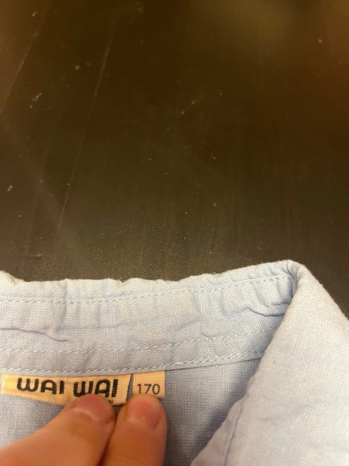 Ljusblå skjorta från Wai Wai - 1